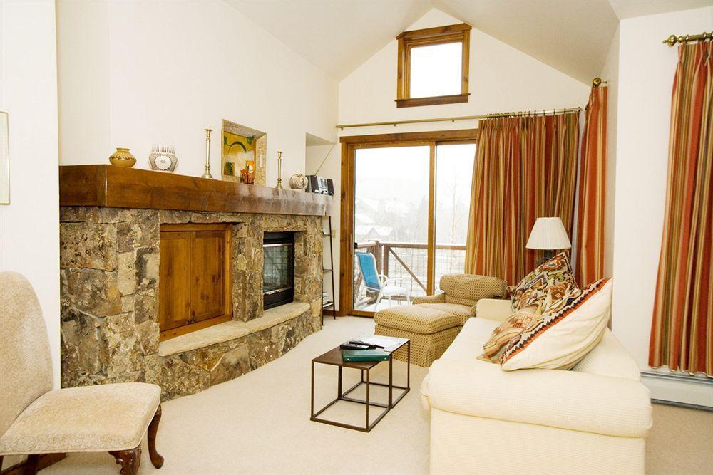 Main Street Junction Villa Breckenridge Room photo