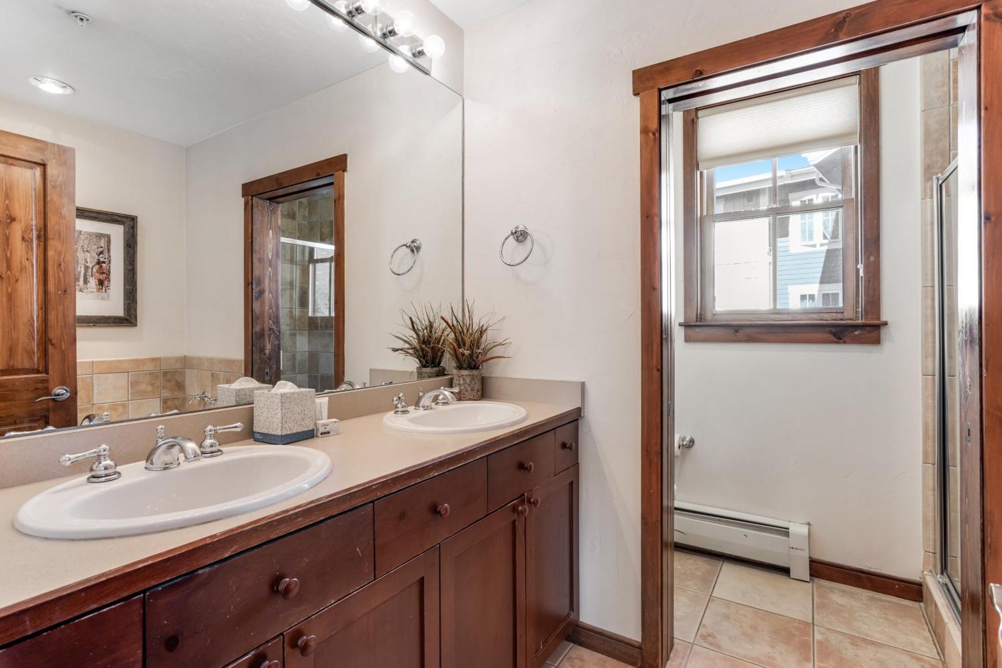 Main Street Junction Villa Breckenridge Room photo