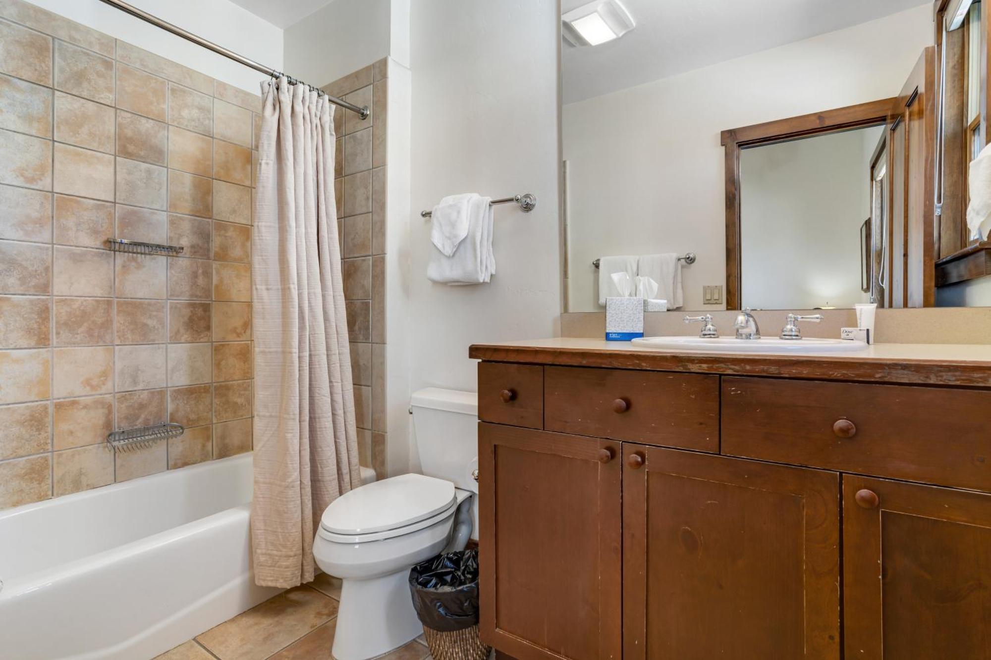 Main Street Junction Villa Breckenridge Room photo