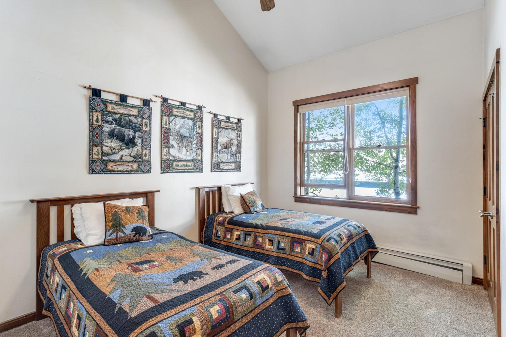 Main Street Junction Villa Breckenridge Room photo