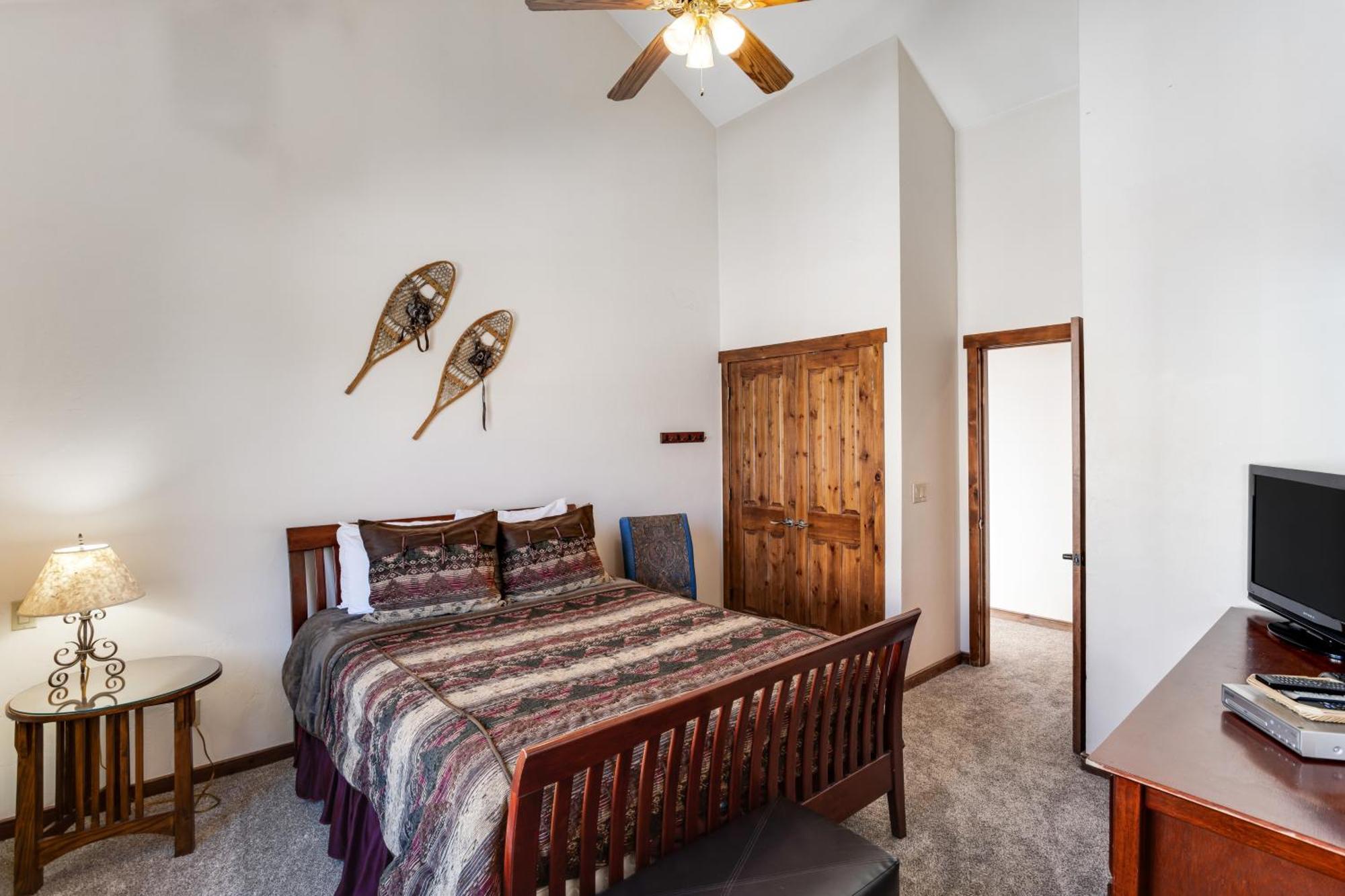 Main Street Junction Villa Breckenridge Room photo
